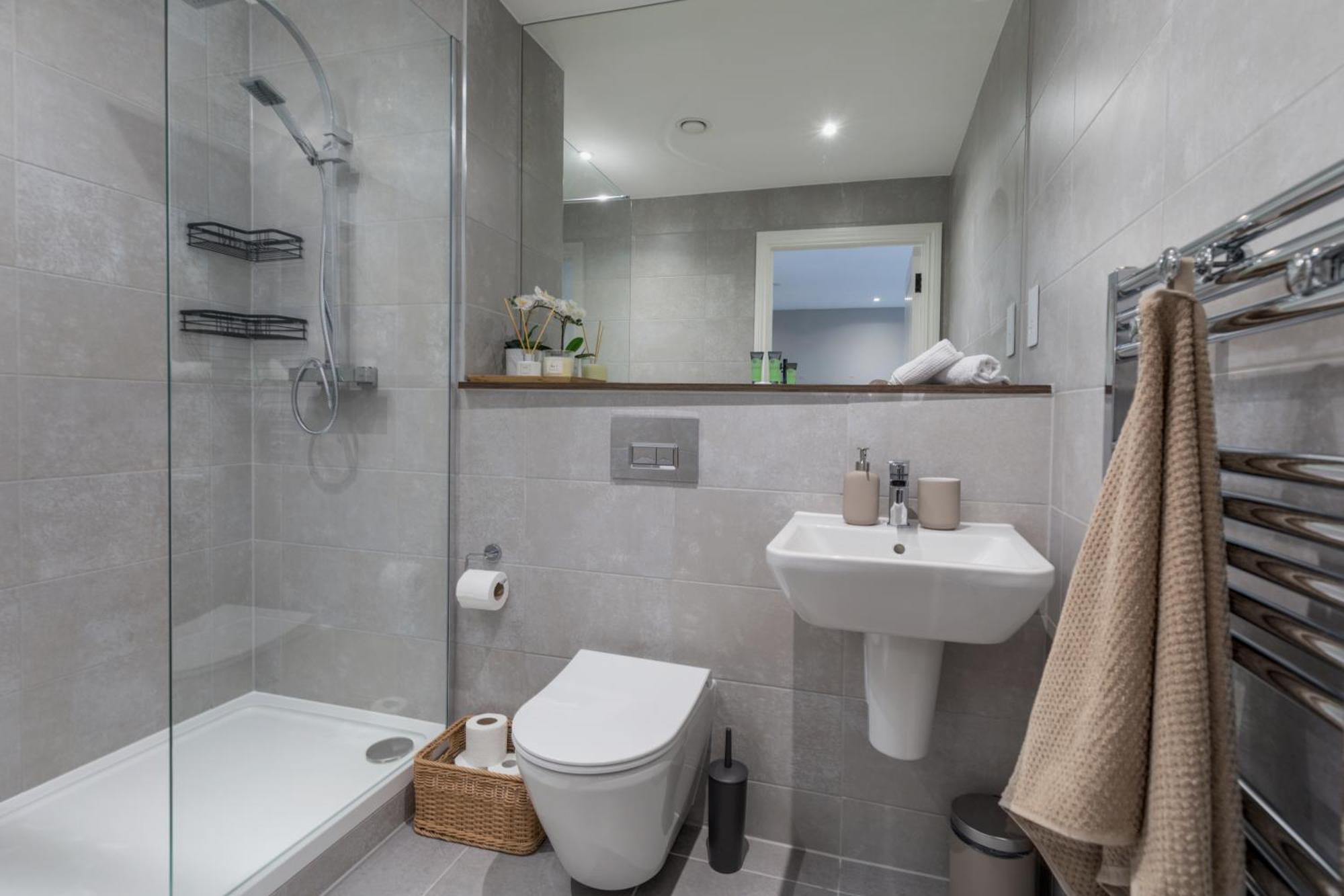 Springwell Suite - City Centre - Balcony & Pool Table - 3 Bed Leeds  Buitenkant foto