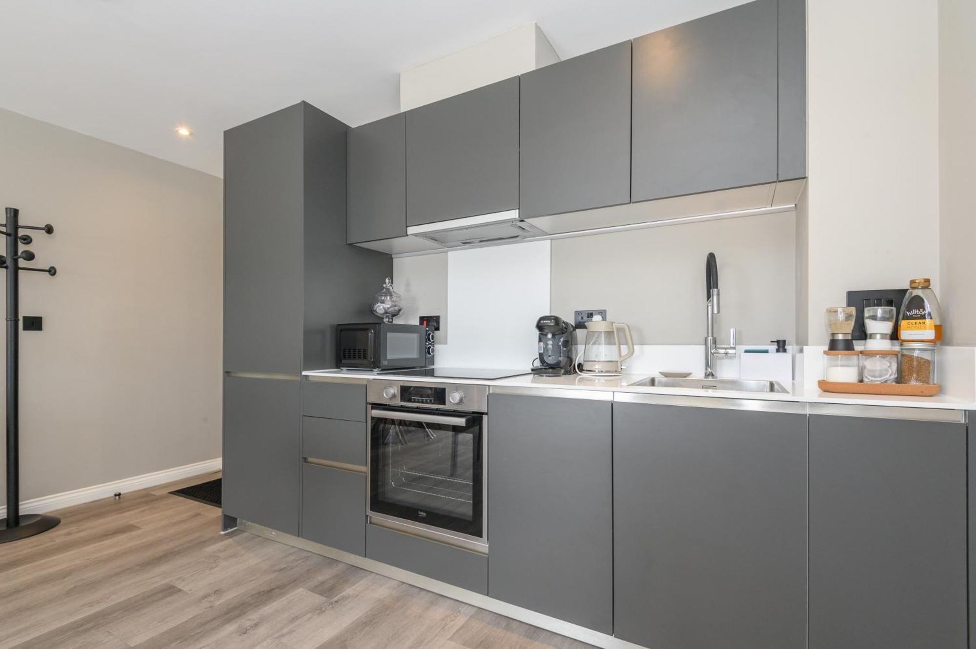 Springwell Suite - City Centre - Balcony & Pool Table - 3 Bed Leeds  Buitenkant foto